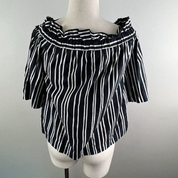 H&M Black White‎ Striped Off Shoulder Blouse (4) - Picture 5 of 8